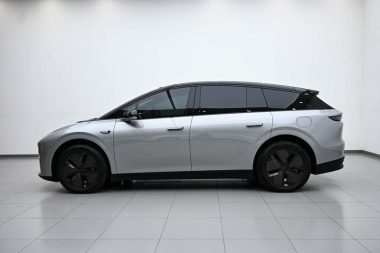 Li Auto i6 2WD Standard Edition — фото 4