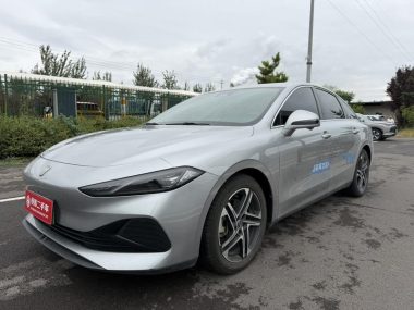Roewe D7 DMH 2024, фото 1