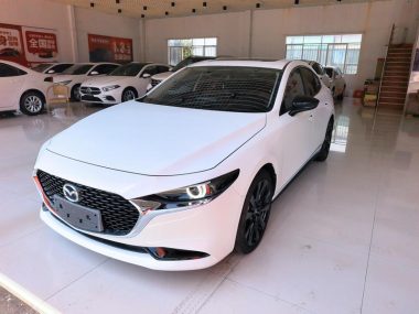 Mazda 3 2025, фото 1