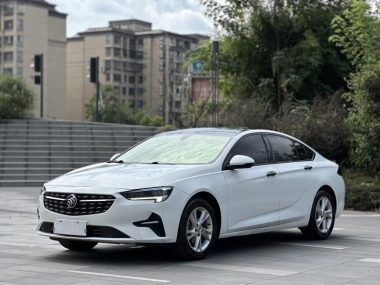 Buick Regal 2022, фото 1