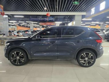Volvo XC40 T4 4WD Zhiyuan Luxury — фото 3