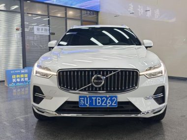 Volvo XC60 B5 4WD Zhiyi Luxury — фото 2