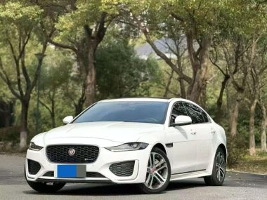 Jaguar XEL 2023, фото 1
