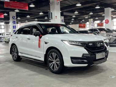 Honda UR-V 370TURBO V — фото 3