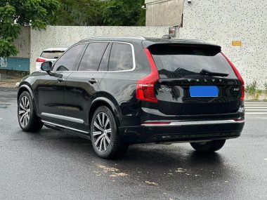 Volvo XC90 B6 7 — фото 4