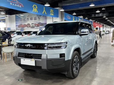 Fangchengbao Titanium7 PHEV 2025, фото 1