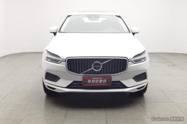Volvo XC60 T5 4WD Zhiyuan — фото 2