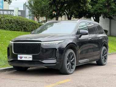 Li Auto ONE 2021, фото 1