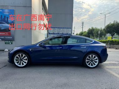 Tesla Model 3 Long Range RWD — фото 4
