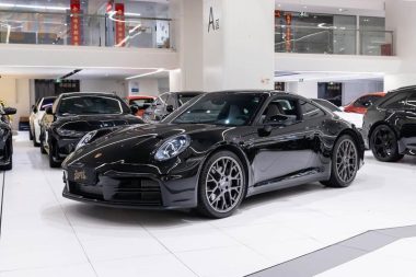 Porsche 911 2025, фото 1
