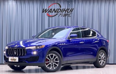 Maserati Levante 2018, фото 1