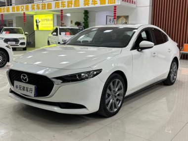 Mazda 3 2025, фото 1