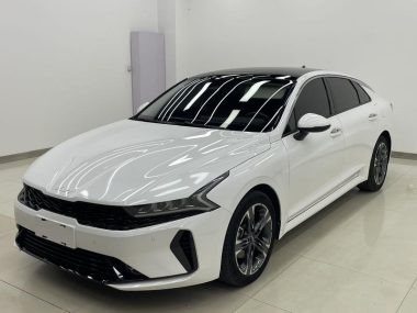 Kia K5 2022, фото 1