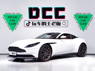 Aston Martin DB11 2022, фото 1