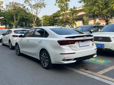 Kia K3 1.5L IVT — фото 3