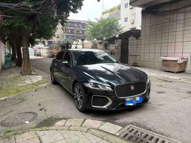 Jaguar XFL 2.0T P250 2WD Premium Luxury — фото 3