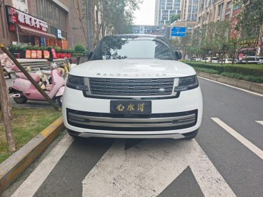 Land Rover Range Rover 2026, фото 1
