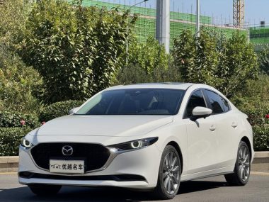 Mazda 3 2025, фото 1