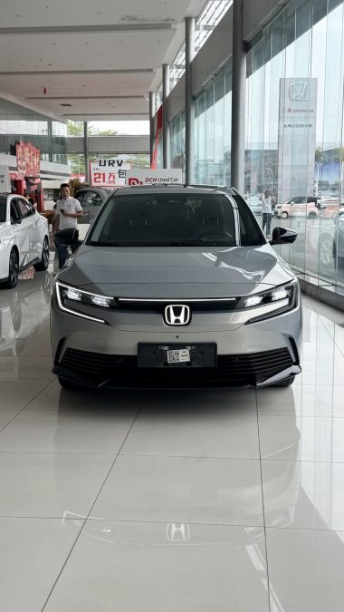 Honda e:NP2 2 Advanced — фото 2