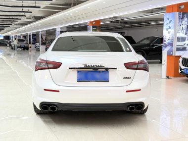 Maserati Ghibli 3.0T 350Hp Standard — фото 3