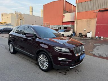 Lincoln MKC 2.0T VI — фото 3