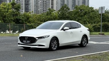 Mazda 3 2021, фото 1