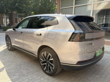 Volvo XC70 4WD Ultra Long Range Plus — фото 4