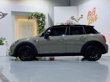 MINI MINI 1.5T COOPER Classic Line 5-door — фото 3