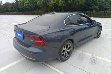 Volvo S60 B4 — фото 3