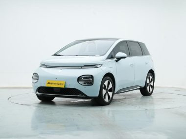 Baojun Yunduo 2024, фото 1
