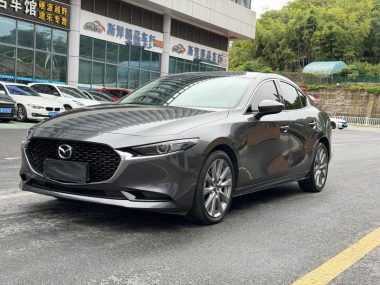 Mazda 3 2024, фото 1