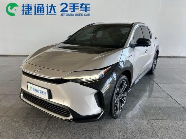 Toyota bZ4X 2022, фото 1