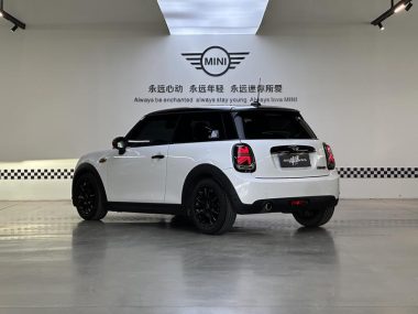 MINI MINI 1.5T ONE PLUS — фото 4