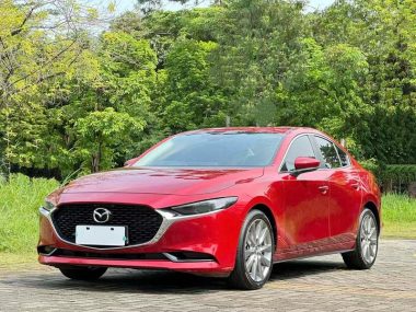 Mazda 3 2022, фото 1