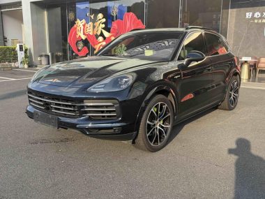 Porsche Cayenne E-Hybrid 2021, фото 1