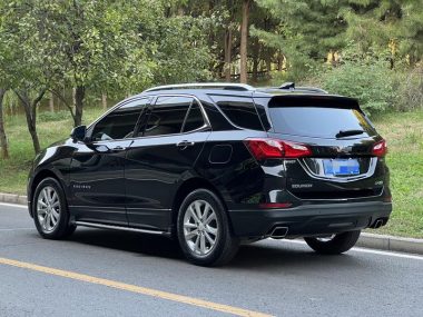 Chevrolet Equinox 550T — фото 4