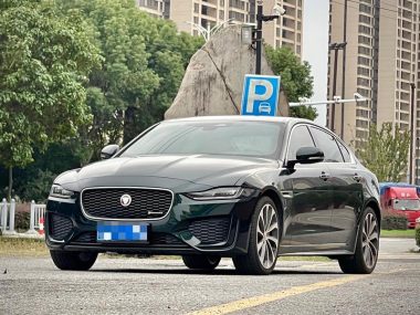 Jaguar XEL 2022, фото 1