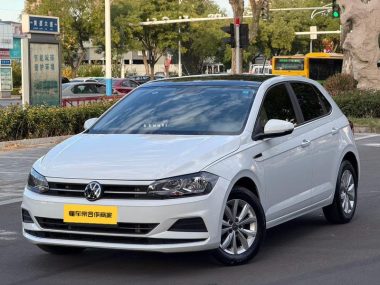 Volkswagen Polo 2023, фото 1