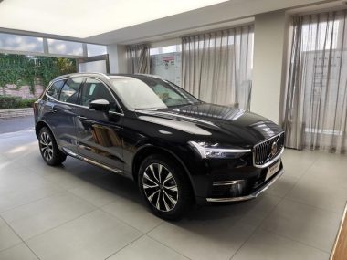 Volvo XC60 B5 4WD Zhiyuan Luxury — фото 3