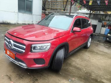 Mercedes-Benz GLB 2020, фото 1