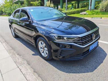 Volkswagen Passat Facelift 280TSI Business — фото 3