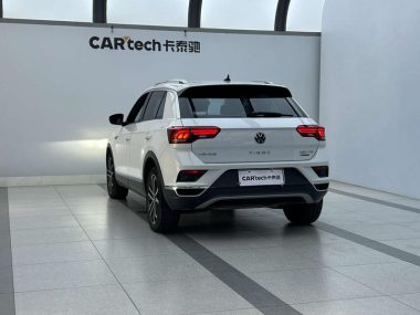Volkswagen T-Roc Facelift 280TSI DSG 4WD Luxury Smart Connected — фото 3