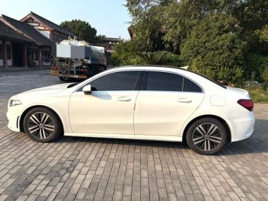 Mercedes-Benz A-Class A 180 L — фото 4