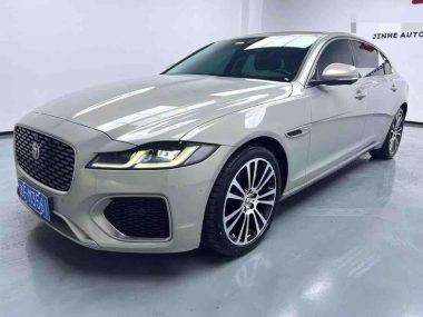 Jaguar XFL 2024, фото 1