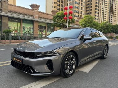Kia K5 2022, фото 1