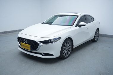 Mazda 3 2022, фото 1
