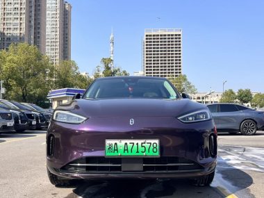 AITO M5 EV RWD Standard — фото 2
