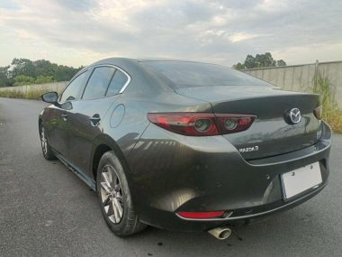 Mazda 3 1.5L — фото 4