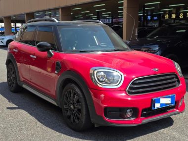 MINI COUNTRYMAN 1.5T COOPER Artist Weekend Travel Edition — фото 2