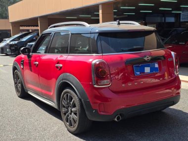 MINI COUNTRYMAN 1.5T COOPER Artist Weekend Travel Edition — фото 3